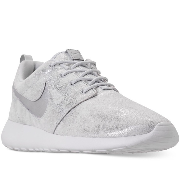 Nike roshe metallic Clearance
